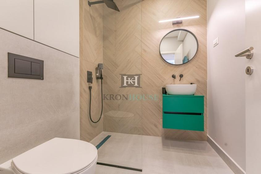 Duplex cu 4 camere cu Canalizare în Bartolomeu