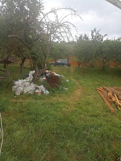 Casă individuală cu 6 camere cu Teren 1000 Mp în Angheluș