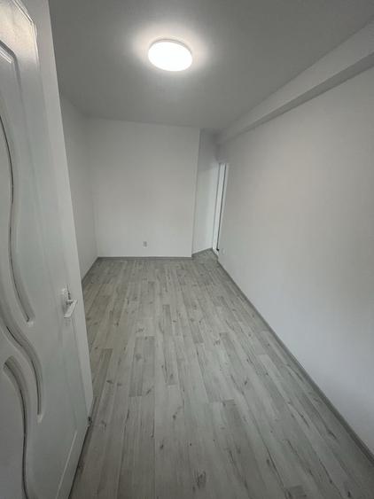 Apartament cu 2 camere în Decebal