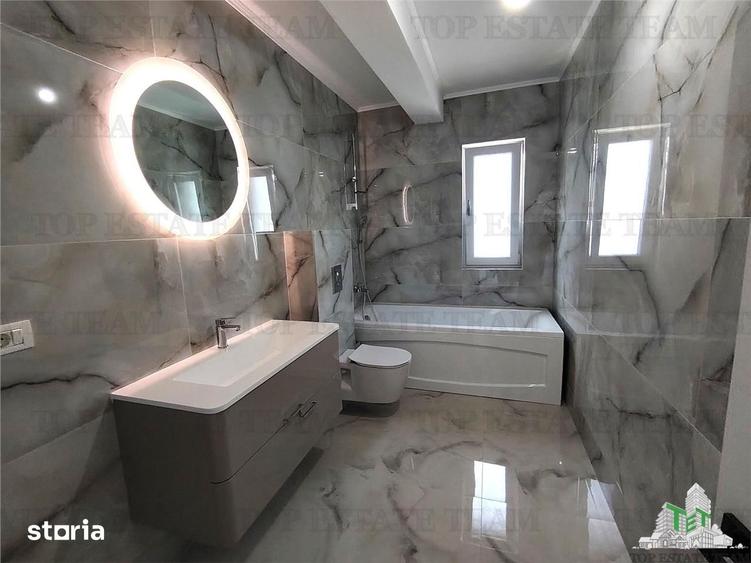 Casă cu 5 camere cu Teren 630 Mp în Corbeanca