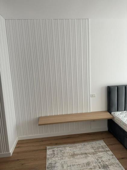 Apartament cu 4 camere decomandat, mobilat în Iancu Nicolae