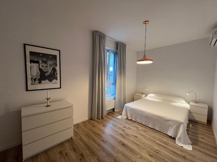 Apartament cu 3 camere decomandat în Floreasca