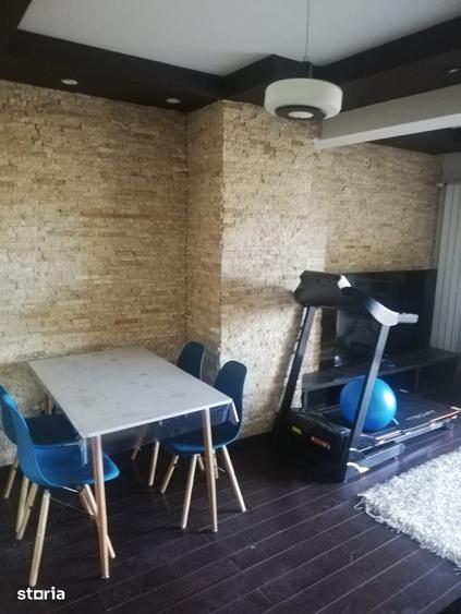 Apartament cu 3 camere în Cantemir