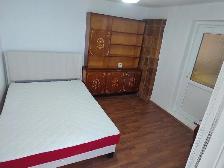 Apartament cu 2 camere decomandat în Bariera Vâlcii