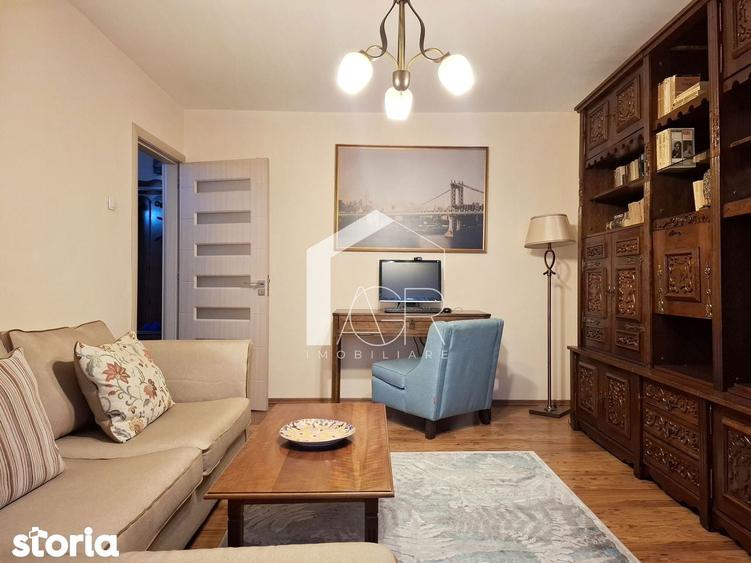 Apartament cu 2 camere decomandat în Central