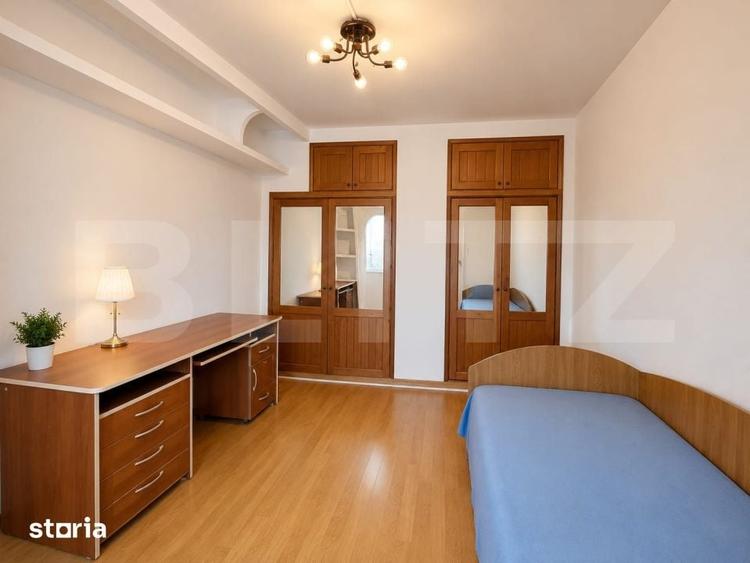 Apartament cu 4 camere semidecomandat în Ultracentral