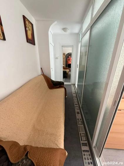 Apartament cu 2 camere decomandat în Neptun
