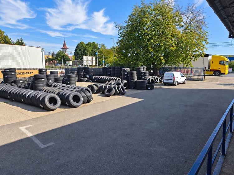 Spațiu industrial, de 725 mp, în Nord