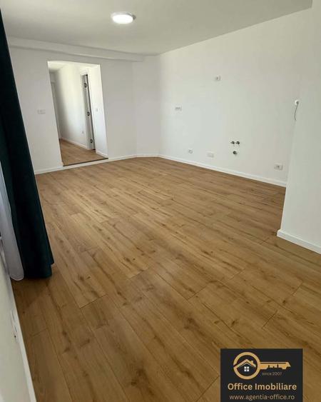 Casă cu 3 camere cu Teren 320 Mp în Griviței