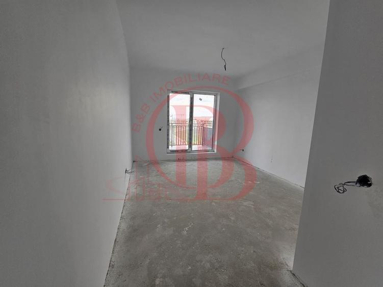 Apartament cu 4 camere decomandat în Theodor Pallady
