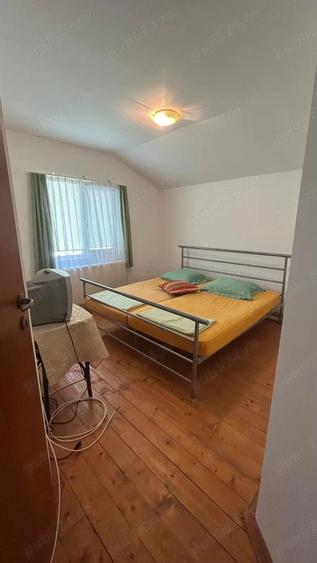 Casă cu 4 camere în Găești
