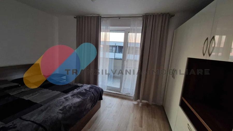 Apartament cu 2 camere semidecomandat în Sânnicoară