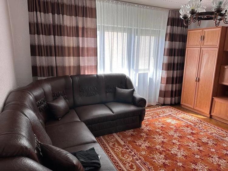 Casă cu 2 camere cu Teren 150 Mp în Boul Roșu