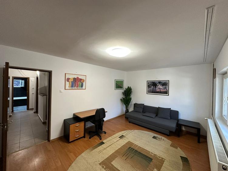 Apartament cu 2 camere decomandat în Lujerului