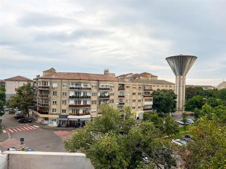 RECO  APARTAMENT 3 camere Rogerius - 10