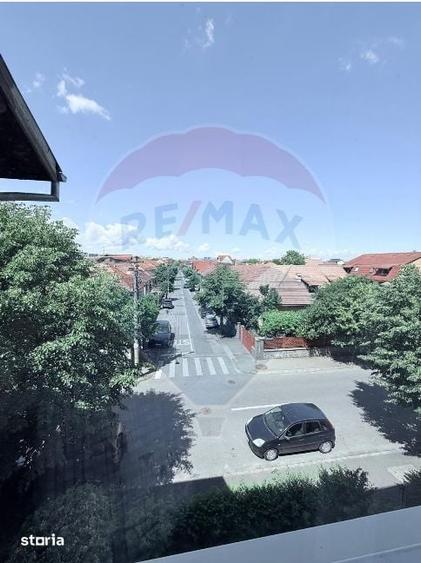 Apartament cu 2 camere în Trei Stejari