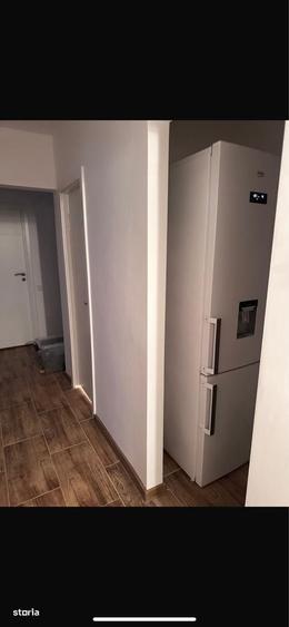 Apartament cu 3 camere decomandat în Prelungirea Ghencea