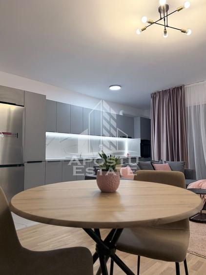 Apartament cu 2 camere semidecomandat, mobilat în Circumvalațiunii