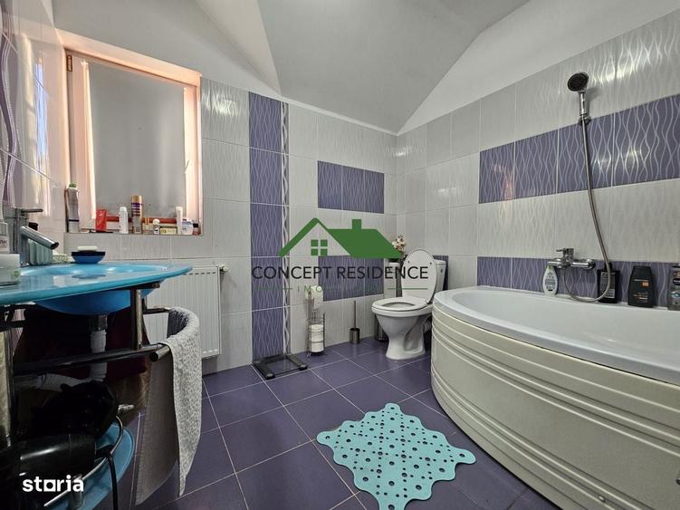 Casă cu 3 camere în Colțirea
