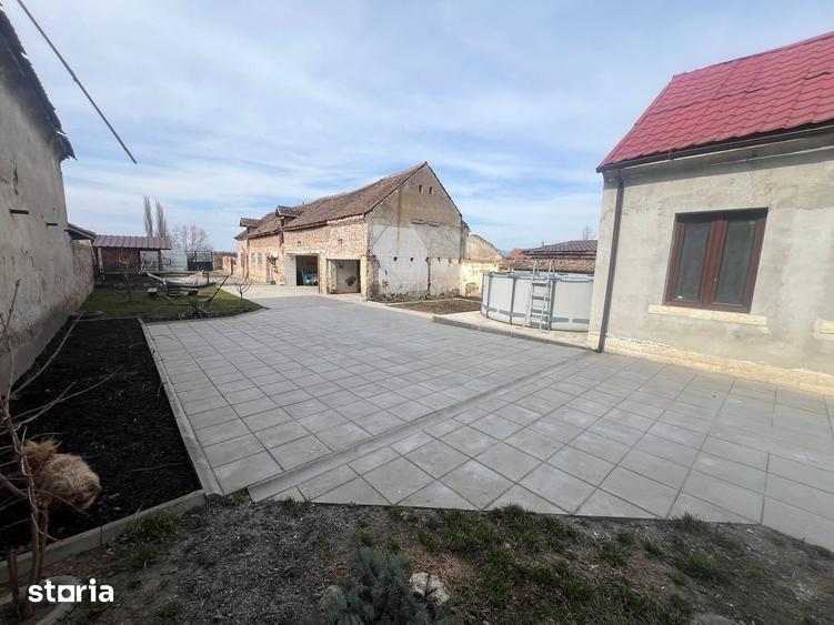Casă cu 3 camere cu Teren 1300 Mp în Bod