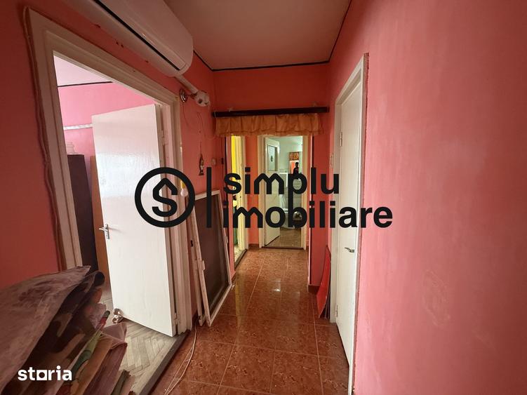 Apartament cu 3 camere decomandat în Valea Rosie