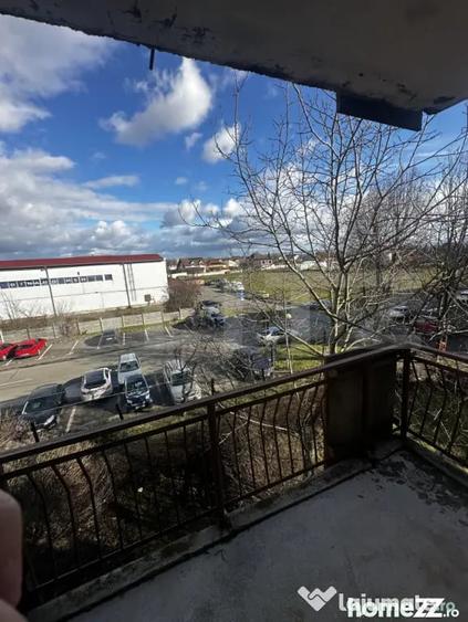 Apartament cu 2 camere decomandat în Carpați 2