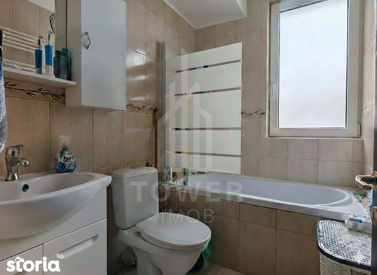 Casă cu 4 camere cu Teren 80 Mp în Central