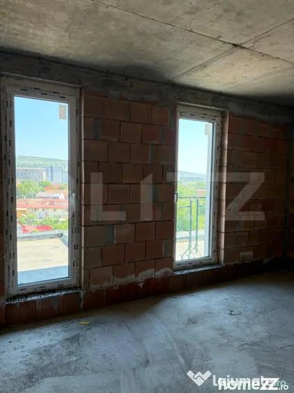 Apartament cu 4 camere decomandat în Iris