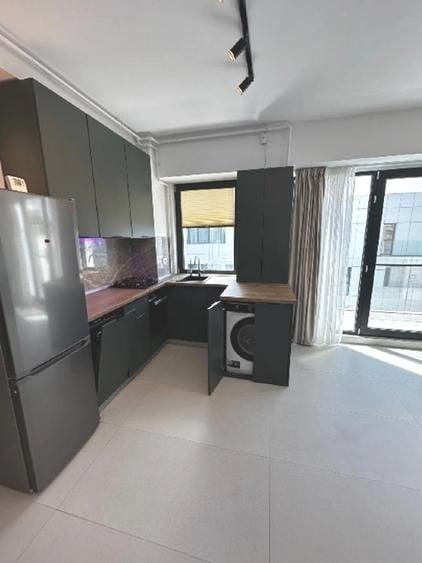 Apartament cu 2 camere decomandat, mobilat în Decebal