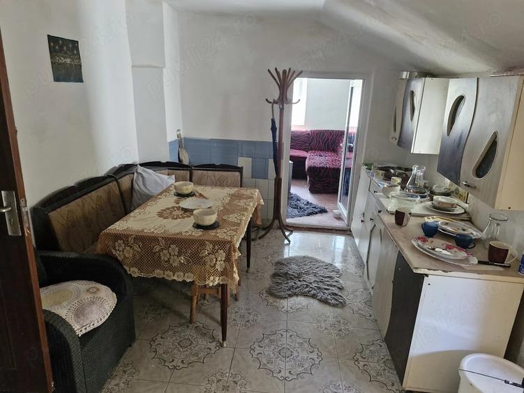Casă cu Teren 1500 Mp în Tortoman