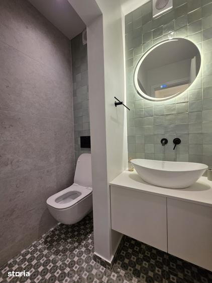 Apartament cu 3 camere în Victoriei