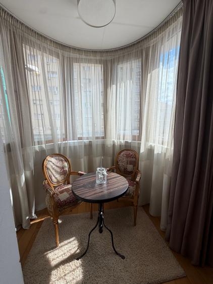 Apartament cu 3 camere decomandat în Ultracentral