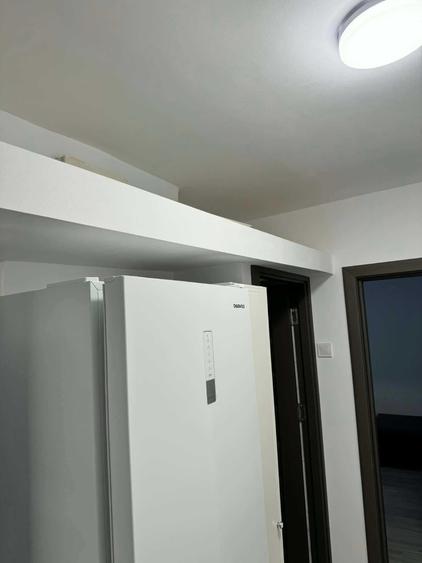 Apartament cu 2 camere semidecomandat în Craiovița Nouă