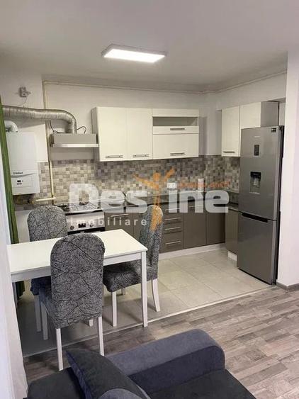 Apartament cu 3 camere, loc de parcare si boxa, balcon, situat in Maurer Coresi - 7