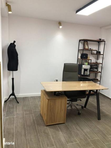 Spațiu comercial, de 30 mp, în Moșilor