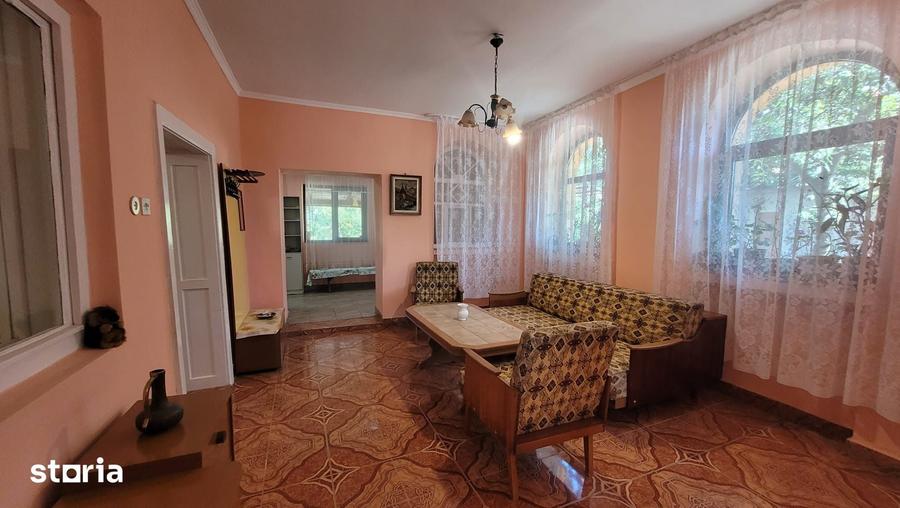 Casă cu 3 camere cu Teren 4741 Mp în Culciu