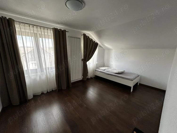Casă cu 6 camere cu Teren 1000 Mp în Central