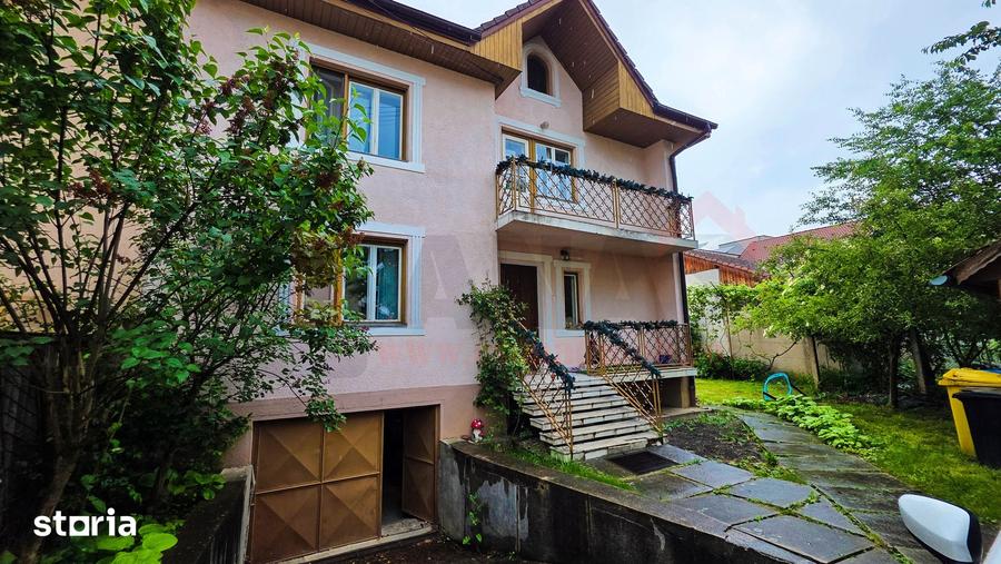 Casă cu 5 camere cu Teren 300 Mp în Ultracentral
