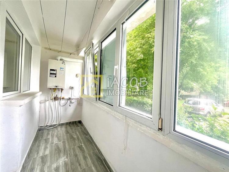Apartament cu 2 camere decomandat, mobilat în Mioriței