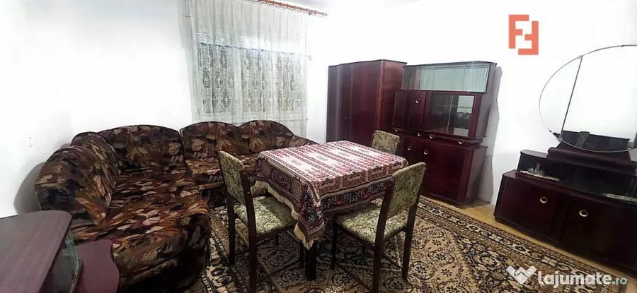 Casă cu 5 camere cu Teren 1439 Mp în Exterior Nord