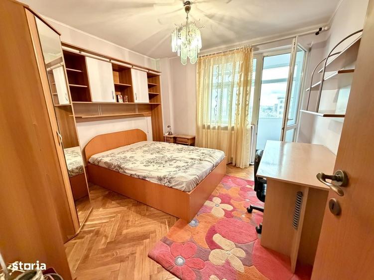 Apartament cu 3 camere decomandat în Ultracentral
