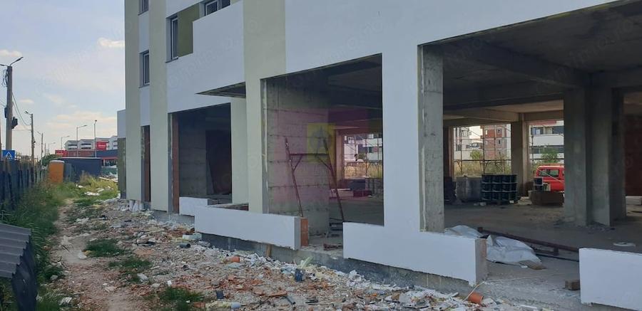 Spațiu comercial, de 330 mp, în Chiajna