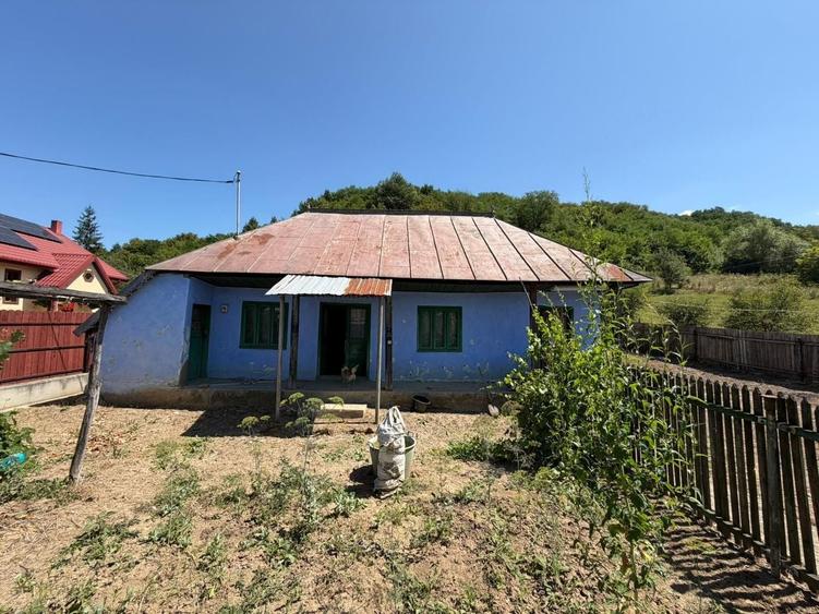 Casă individuală cu 3 camere cu Canalizare în Sănduleni