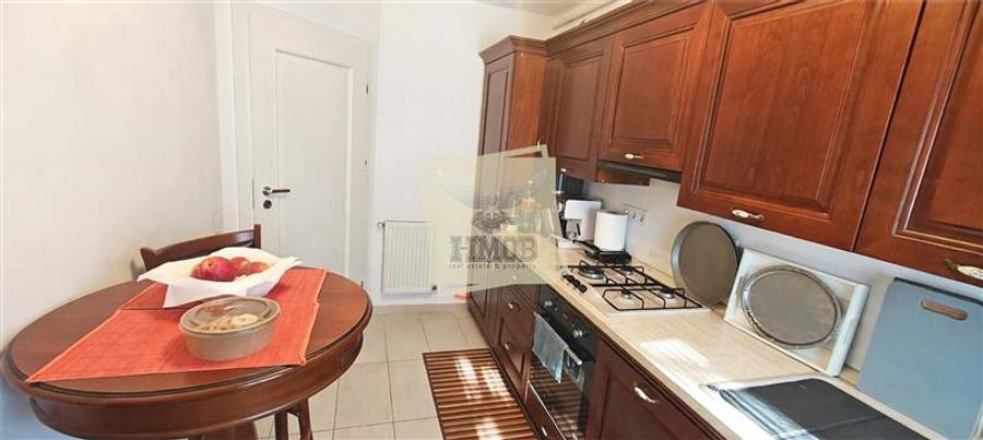 Apartament cu 2 camere decomandat, mobilat în Calea Poplăcii