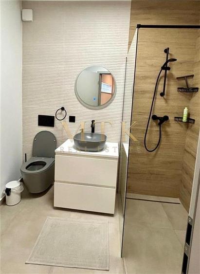 Apartament cu 3 camere decomandat, mobilat în Dorobanți