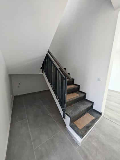 Duplex cu 4 camere cu Canalizare în Tărlungeni