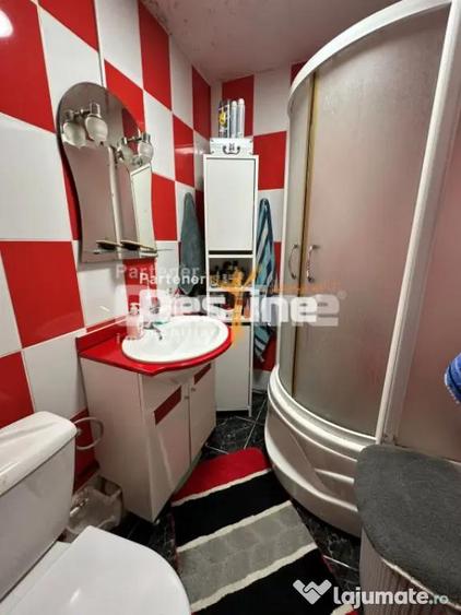 Apartament cu 2 camere decomandat, mobilat în Ultracentral