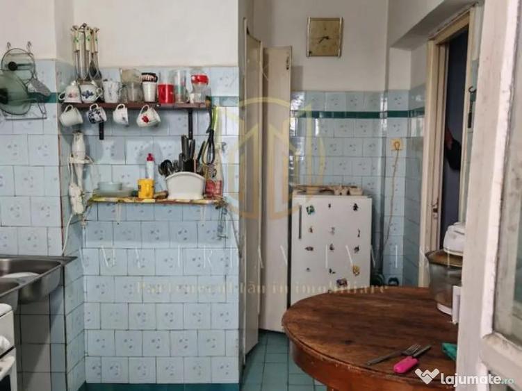 Apartament cu 4 camere decomandat în Pantelimon
