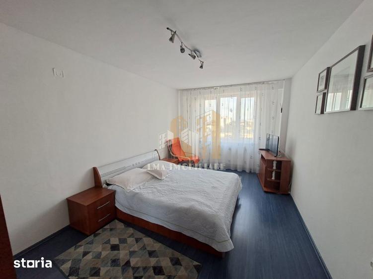 Apartament cu 3 camere semidecomandat, mobilat în Astra