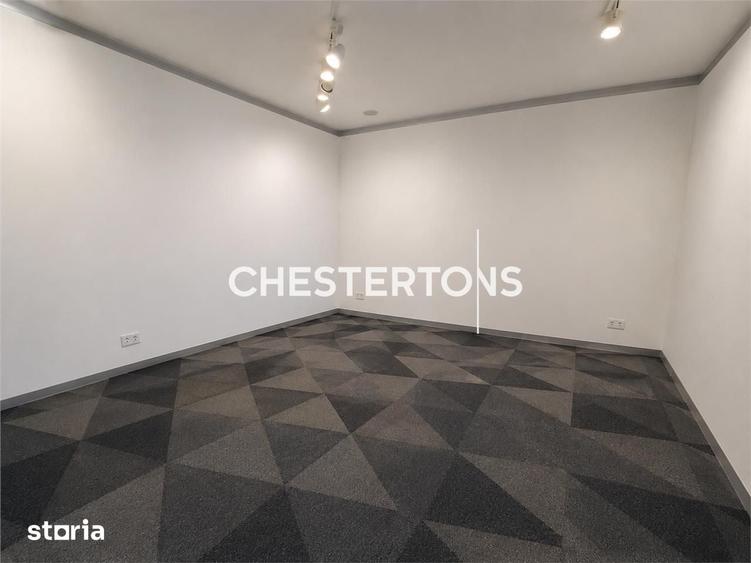Apartament cu 3 camere decomandat în Centrul Civic